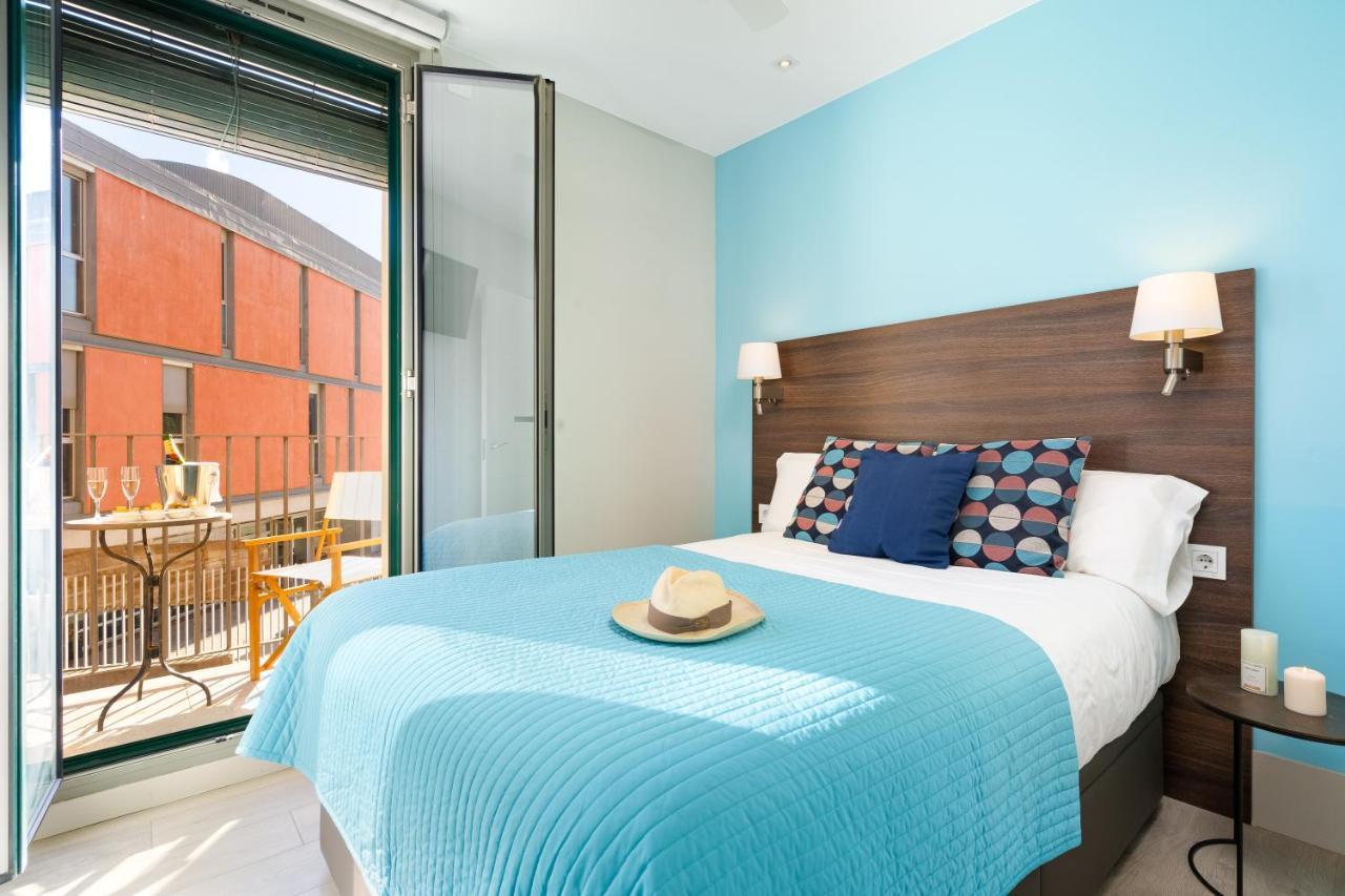 Kronos On The Beach Suite 2 Барселона Екстер'єр фото